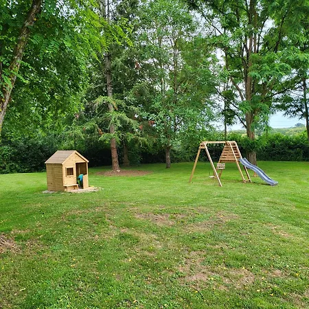 Semesterbostad Le Pigeonnier *